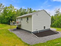 191 Melody Lane, Saint Albans, ME 04971