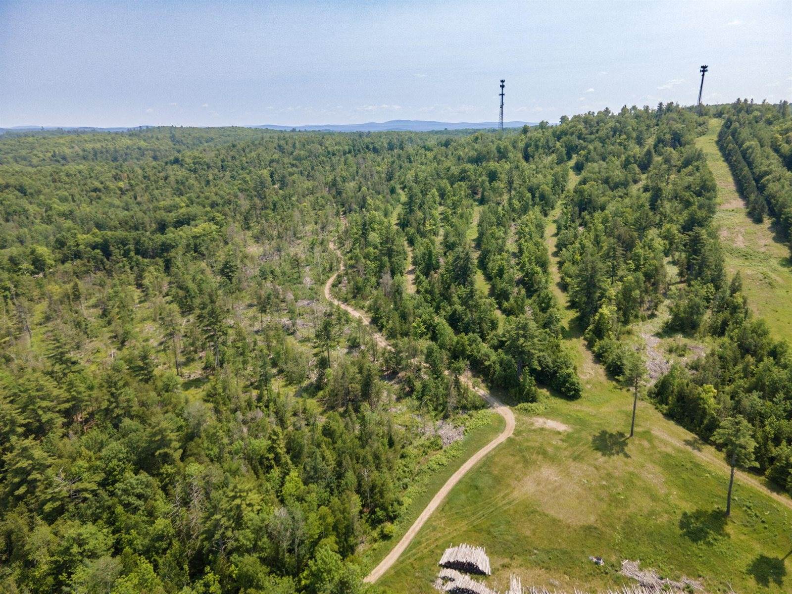2801 Lee Road, Lee, ME 04455