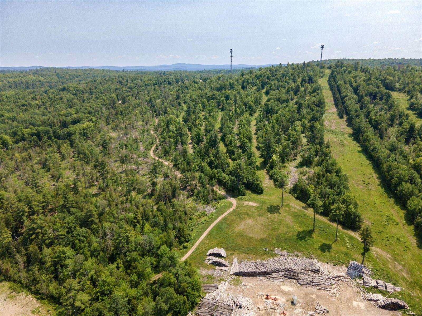 2801 Lee Road, Lee, ME 04455