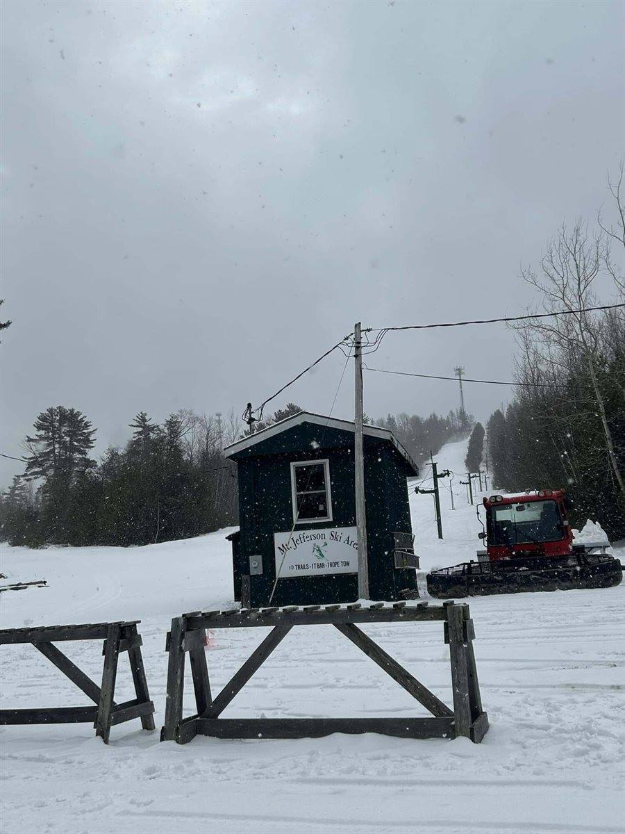 2801 Lee Road, Lee, ME 04455