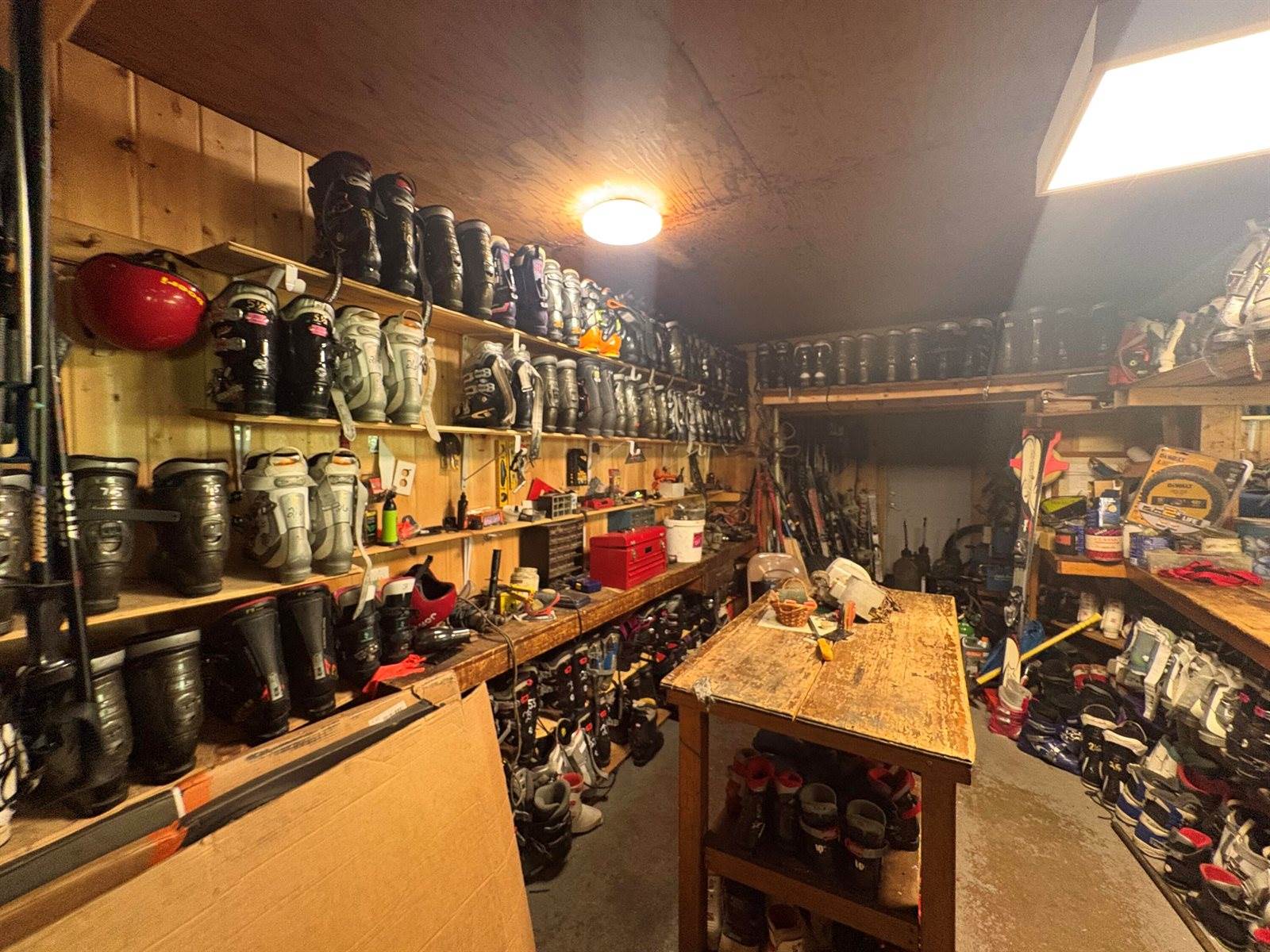 2801 Lee Road, Lee, ME 04455