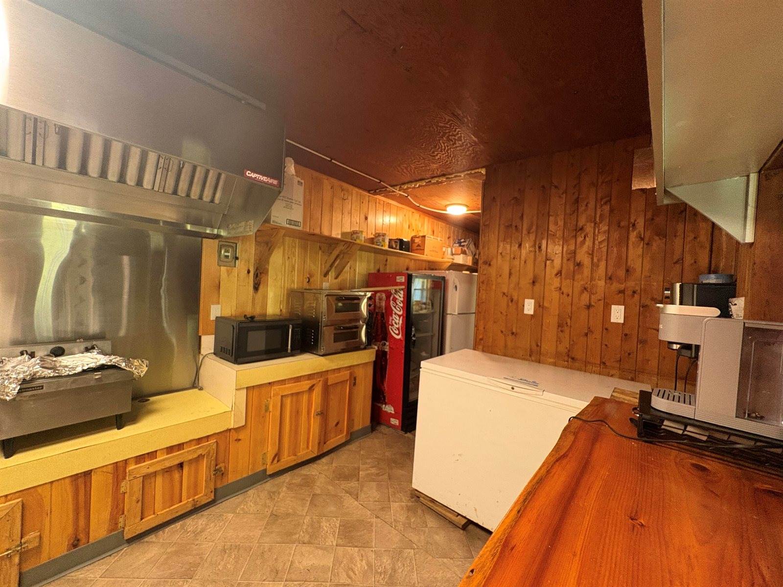 2801 Lee Road, Lee, ME 04455