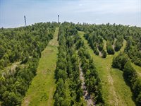 2801 Lee Road, Lee, ME 04455