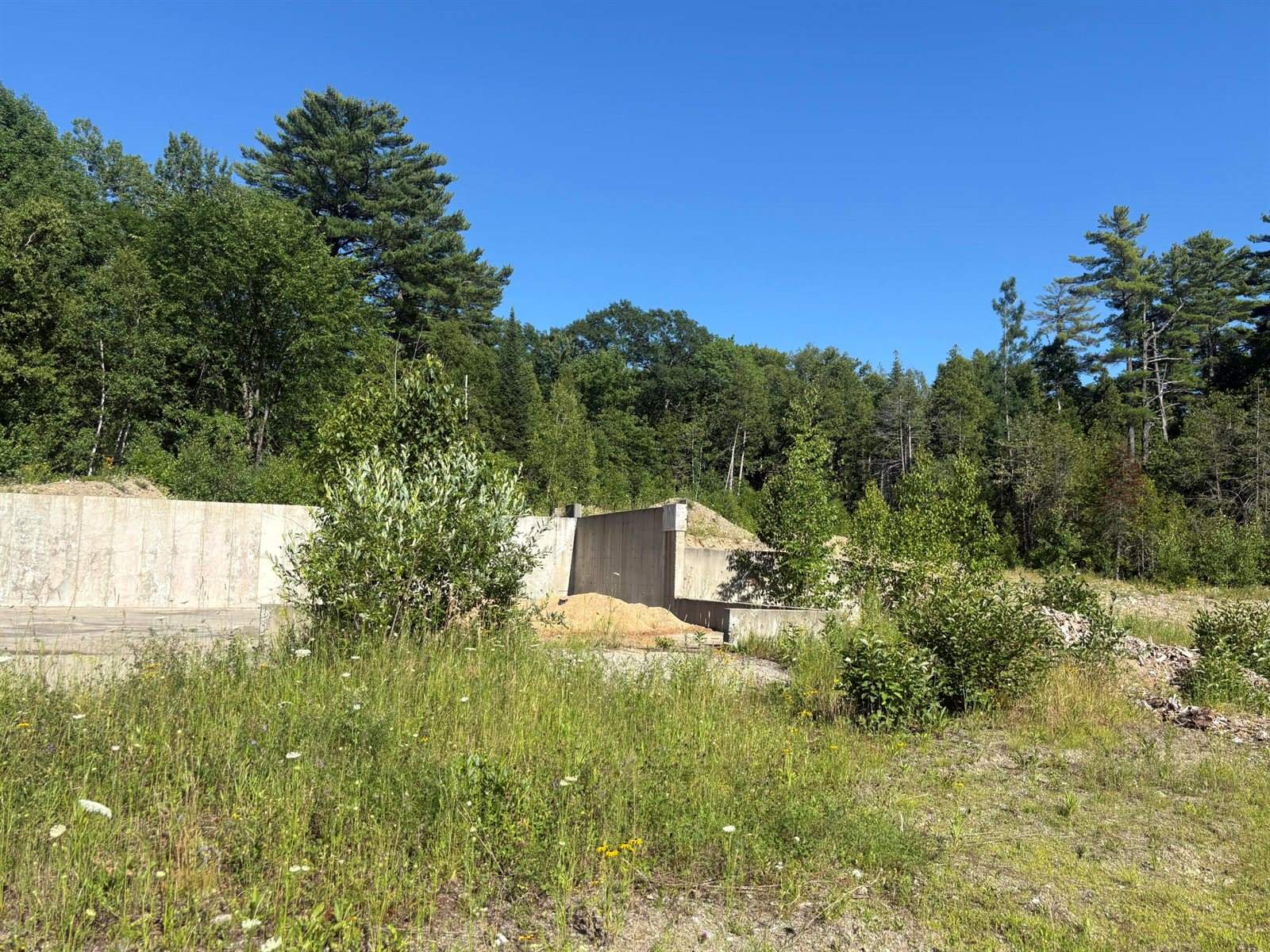2809 Lee Road, Lee, ME 04455