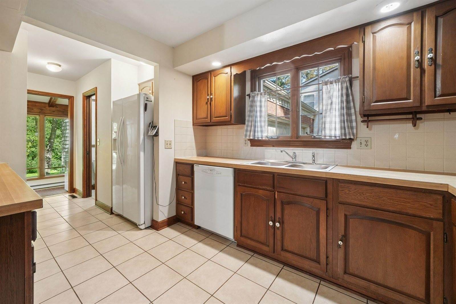 4611 Meekison Drive, Columbus, OH 43220