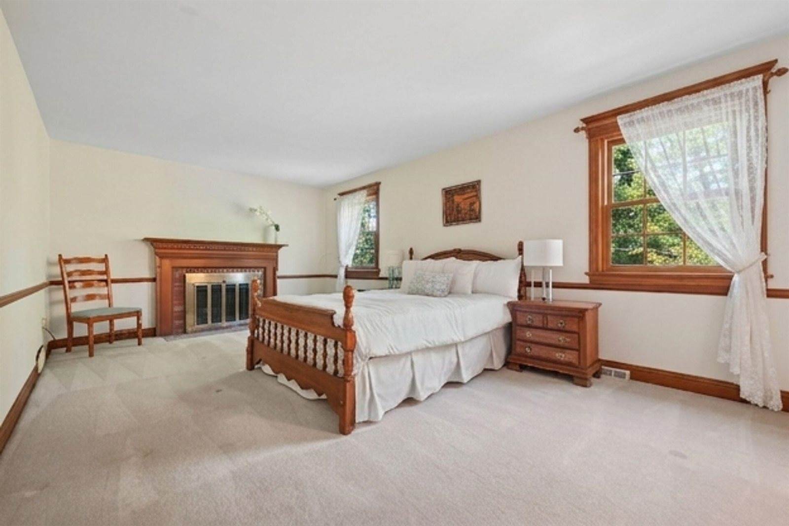 4611 Meekison Drive, Columbus, OH 43220
