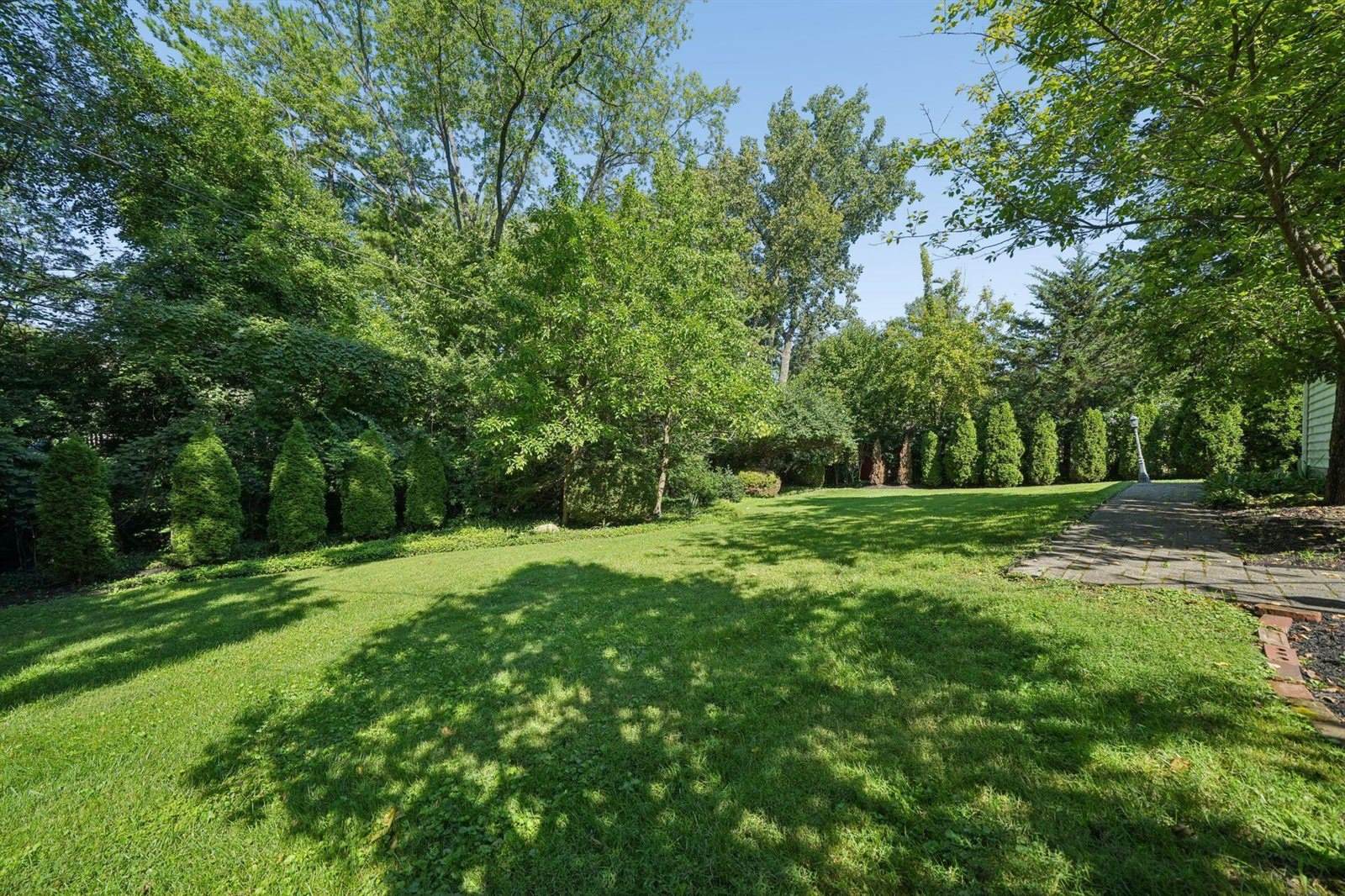 4611 Meekison Drive, Columbus, OH 43220