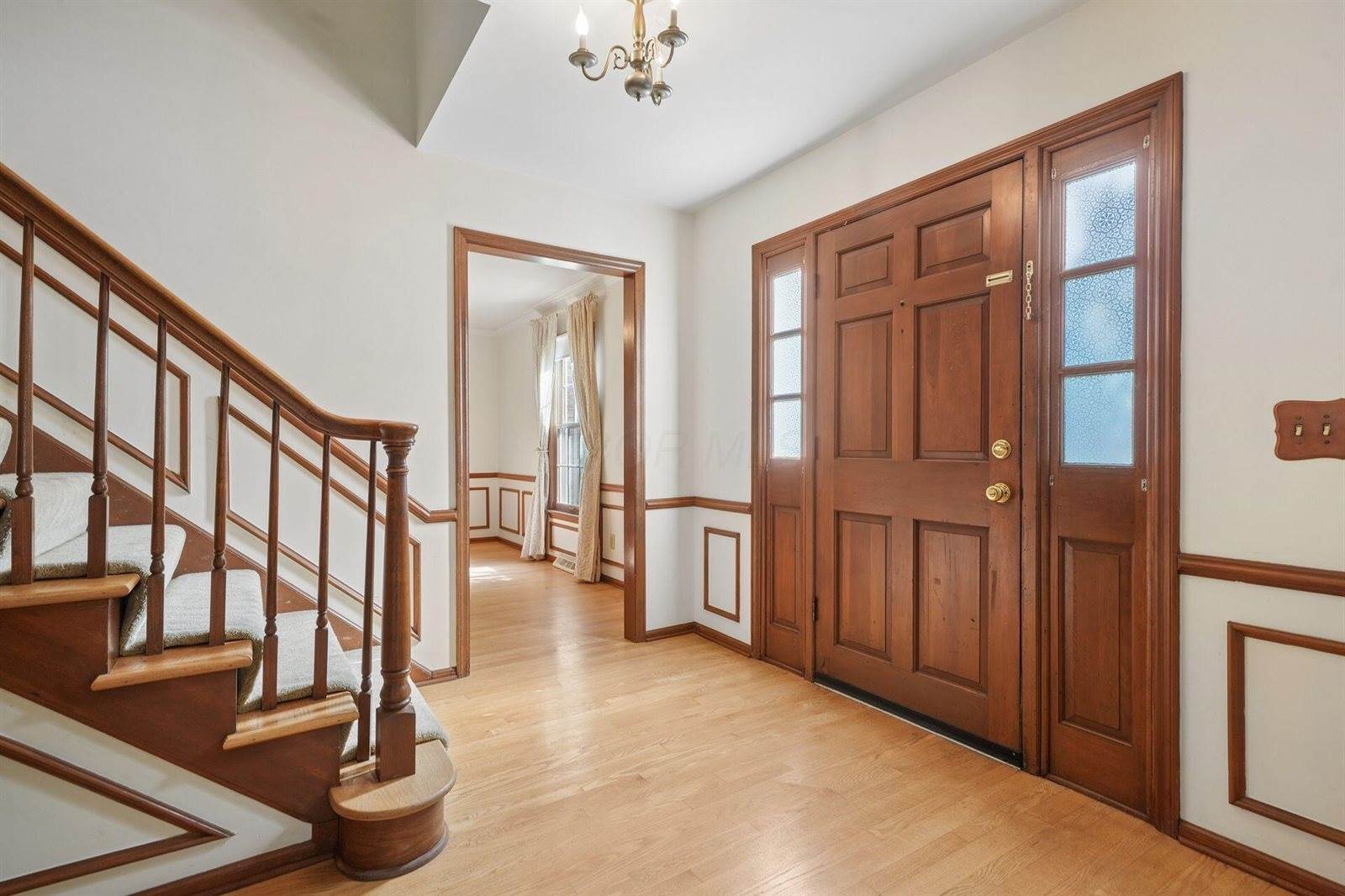 4611 Meekison Drive, Columbus, OH 43220
