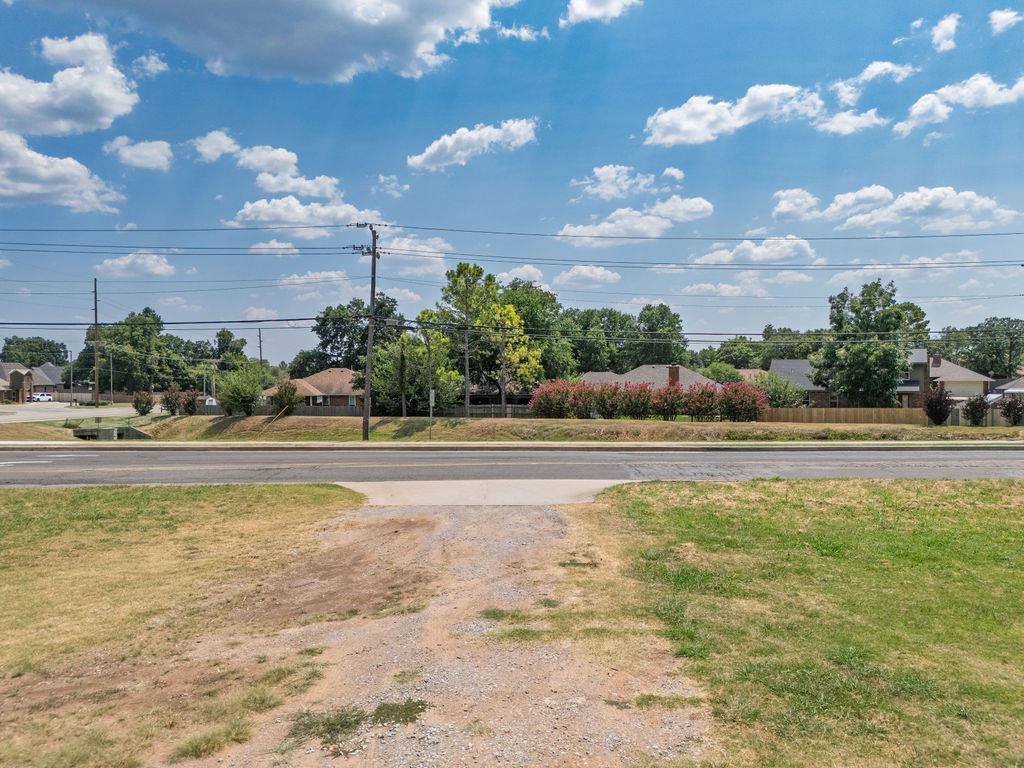 1601 North Bryan Avenue, Shawnee, OK 74804