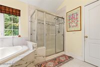 8 Sunshine Way, Jackson, NJ 08527