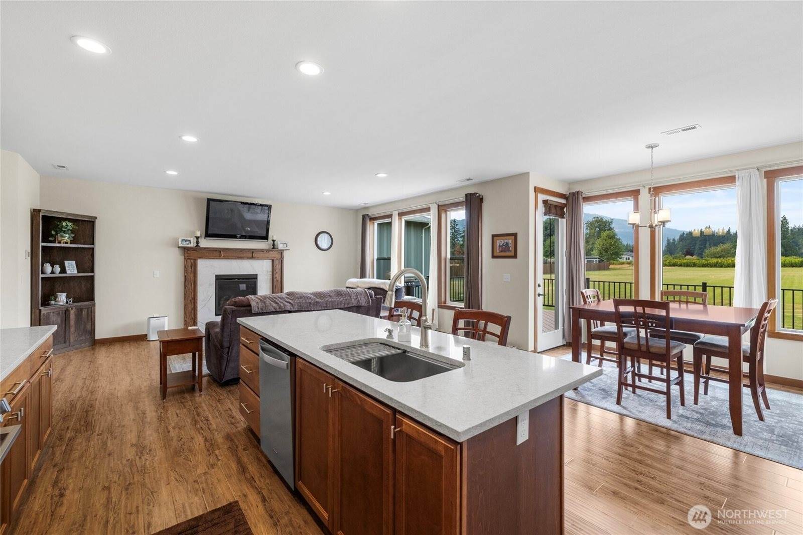 24105 Mangat, Sedro Woolley, WA 98284