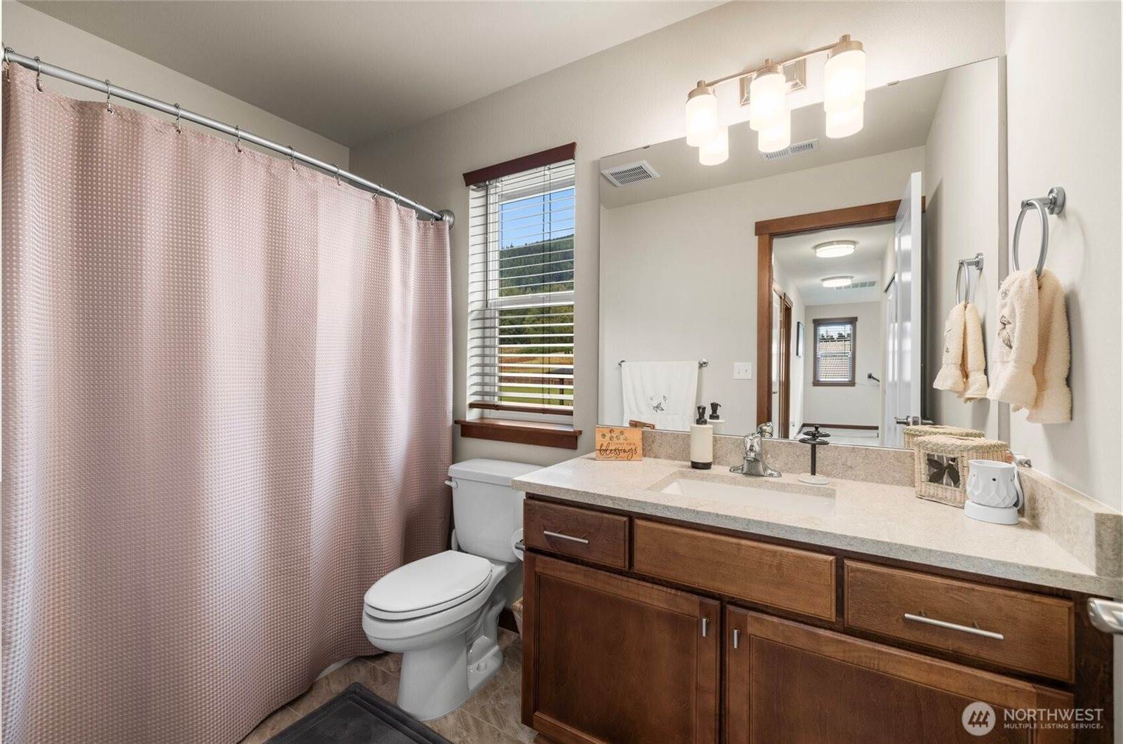 24105 Mangat, Sedro Woolley, WA 98284