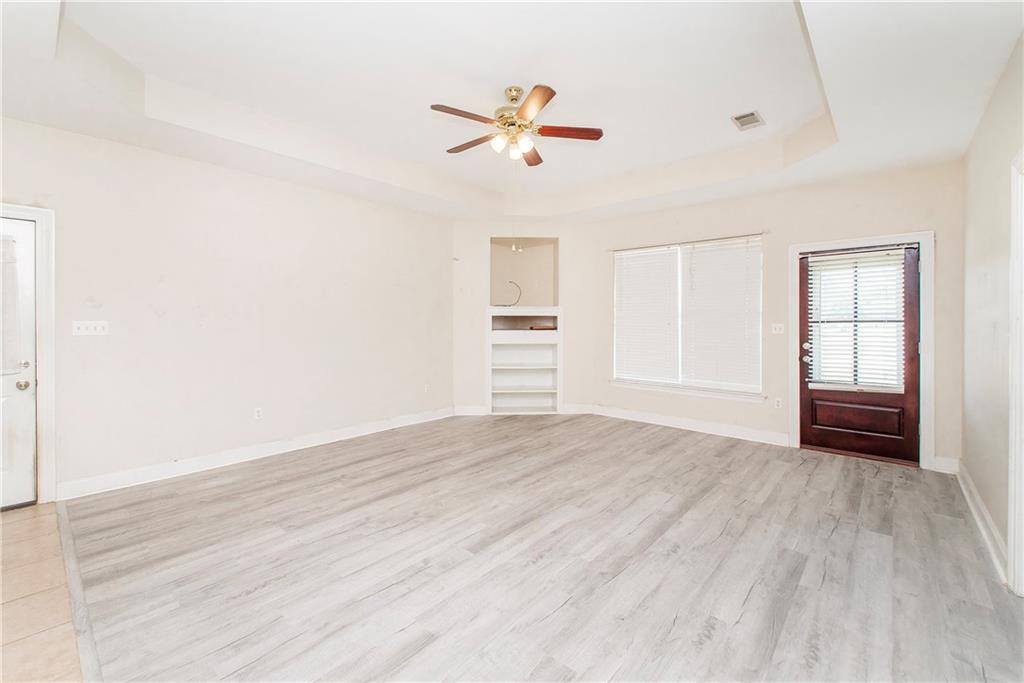 39113 Creek Drive, Ponchatoula, LA 70454