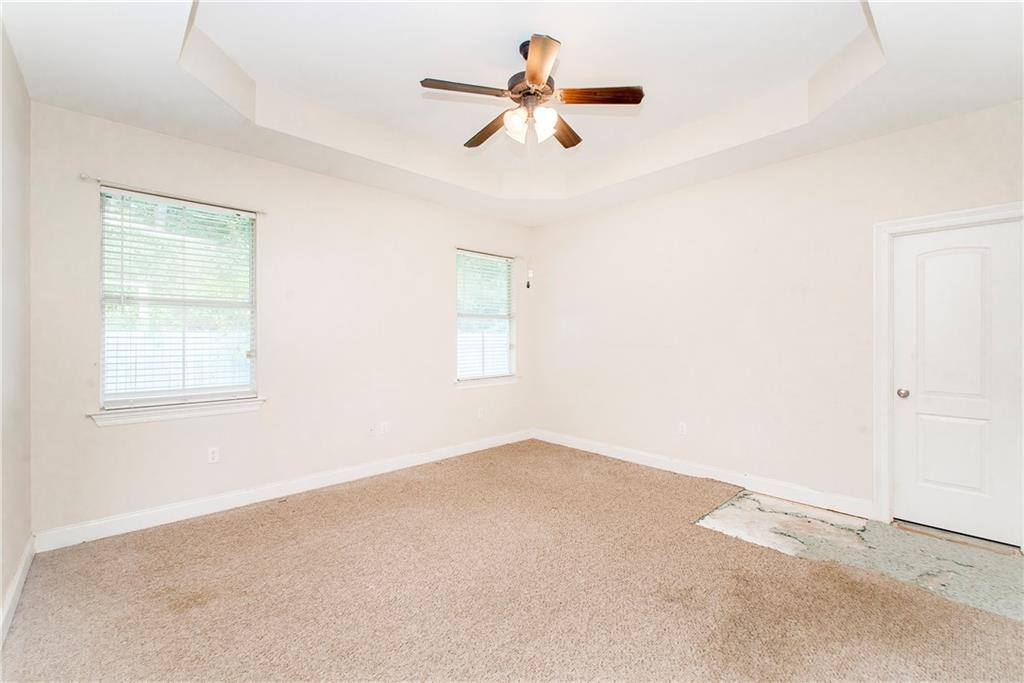 39113 Creek Drive, Ponchatoula, LA 70454