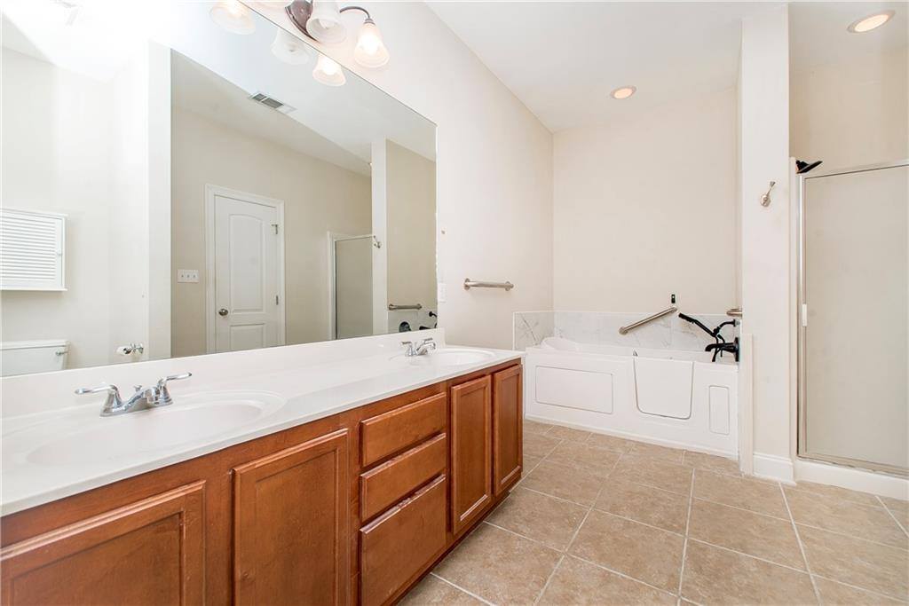 39113 Creek Drive, Ponchatoula, LA 70454