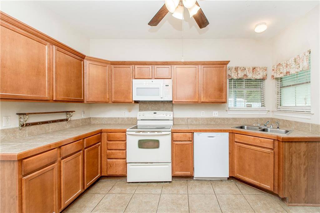 39113 Creek Drive, Ponchatoula, LA 70454