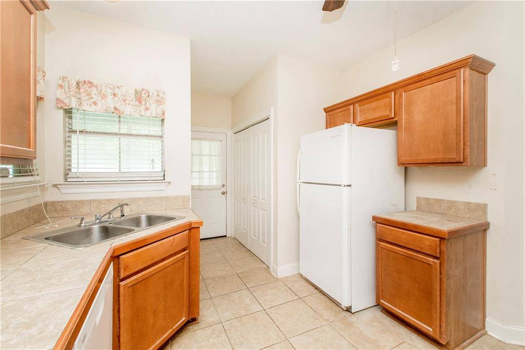 39113 Creek Drive, Ponchatoula, LA 70454