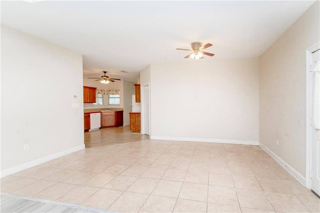 39113 Creek Drive, Ponchatoula, LA 70454