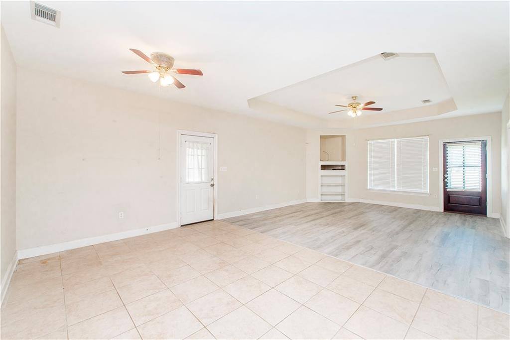 39113 Creek Drive, Ponchatoula, LA 70454