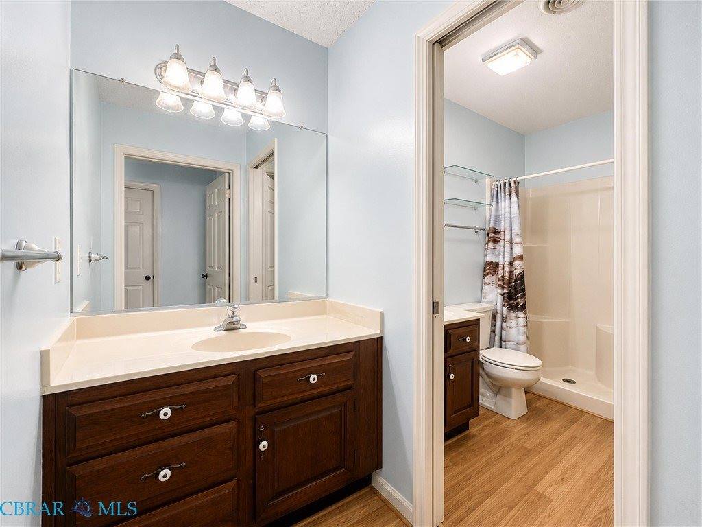 100 Burnt Bridge Way, Yorktown, VA 23692