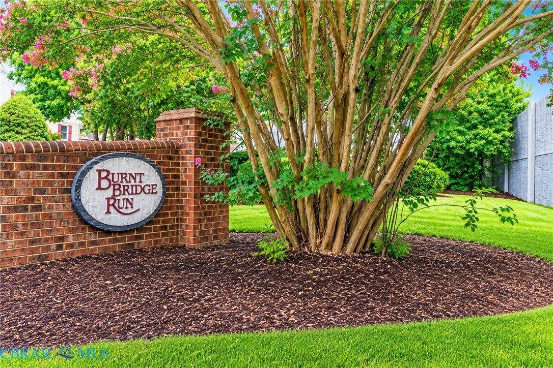 100 Burnt Bridge Way, Yorktown, VA 23692