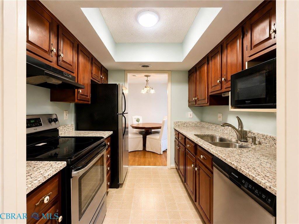 100 Burnt Bridge Way, Yorktown, VA 23692