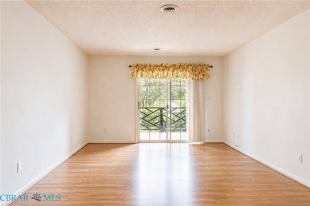 100 Burnt Bridge Way, Yorktown, VA 23692