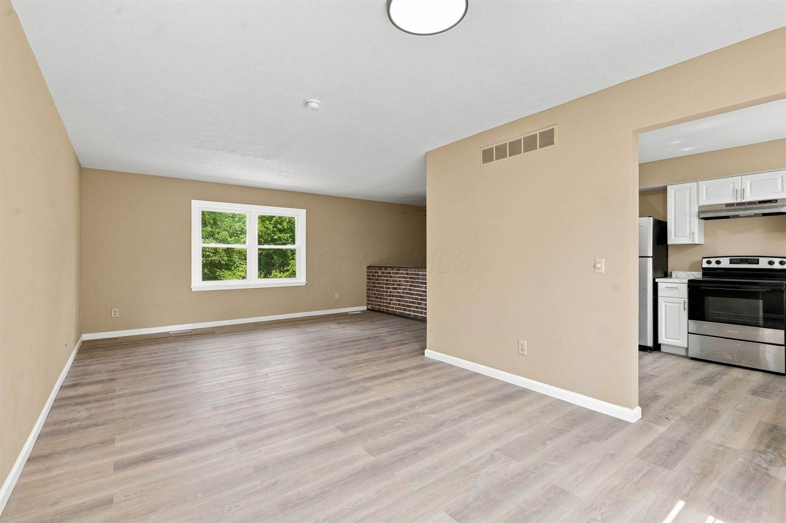 11 Briarcliff Drive, Cambridge, OH 43725