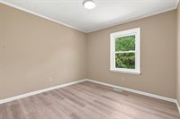 11 Briarcliff Drive, Cambridge, OH 43725