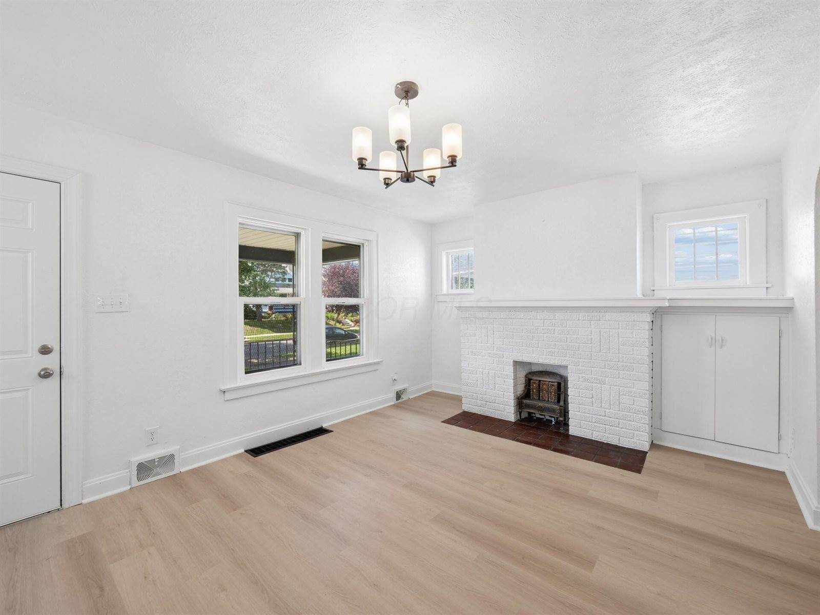 704 South Ogden Avenue, Columbus, OH 43204