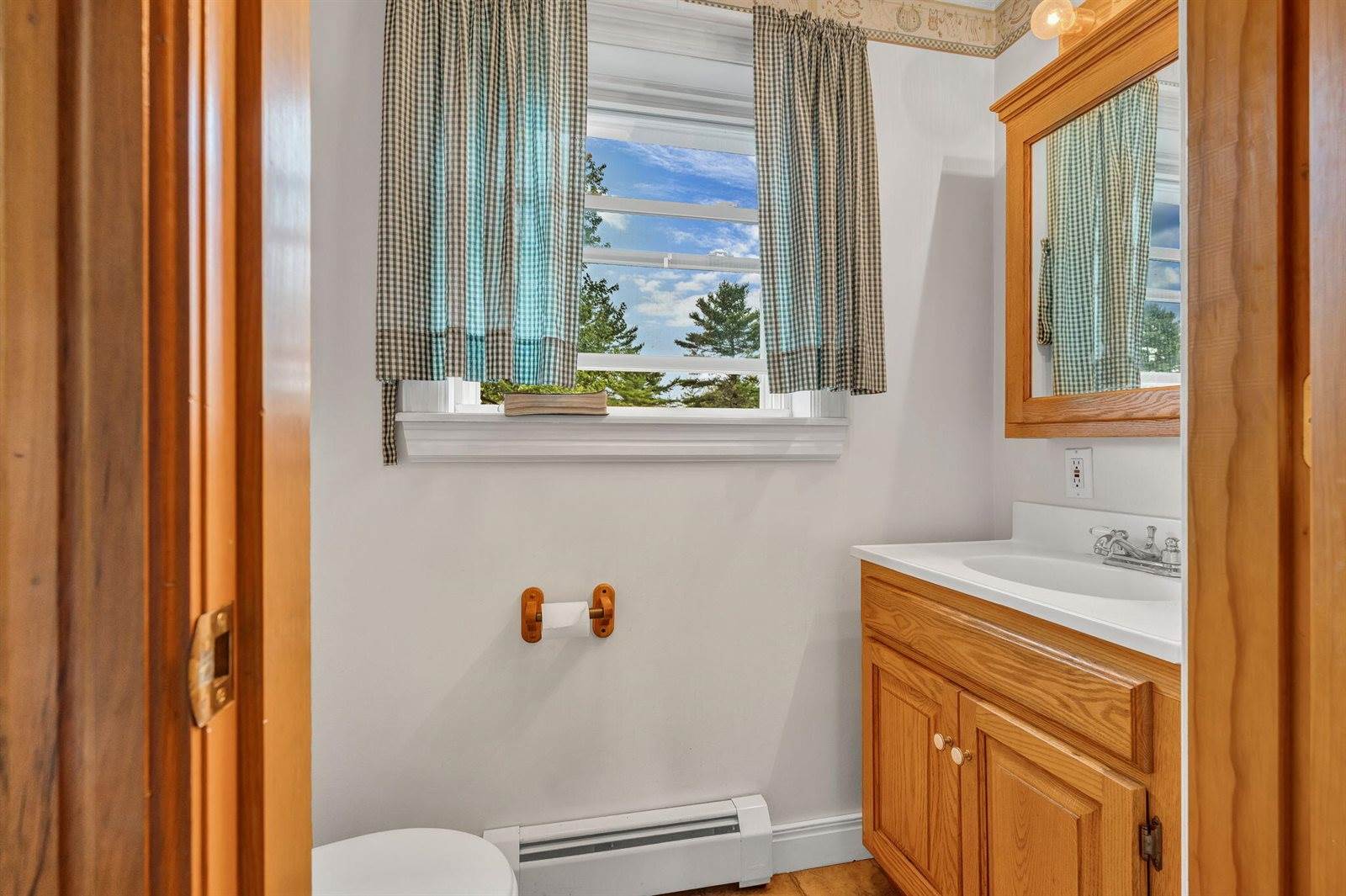 1 Raymond Nelson Lane, Levant, ME 04456