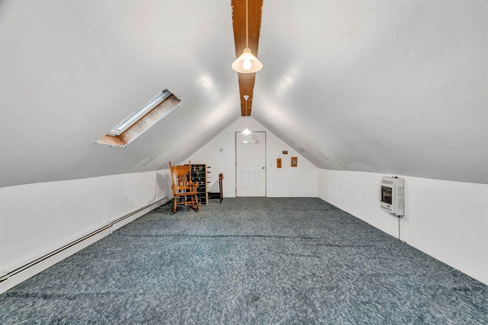 1 Raymond Nelson Lane, Levant, ME 04456
