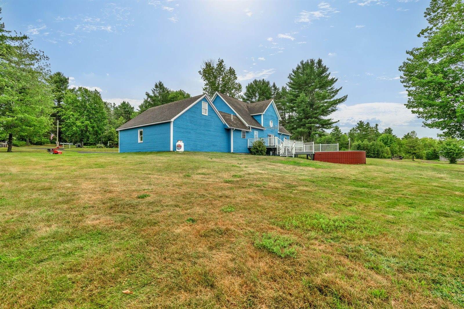1 Raymond Nelson Lane, Levant, ME 04456