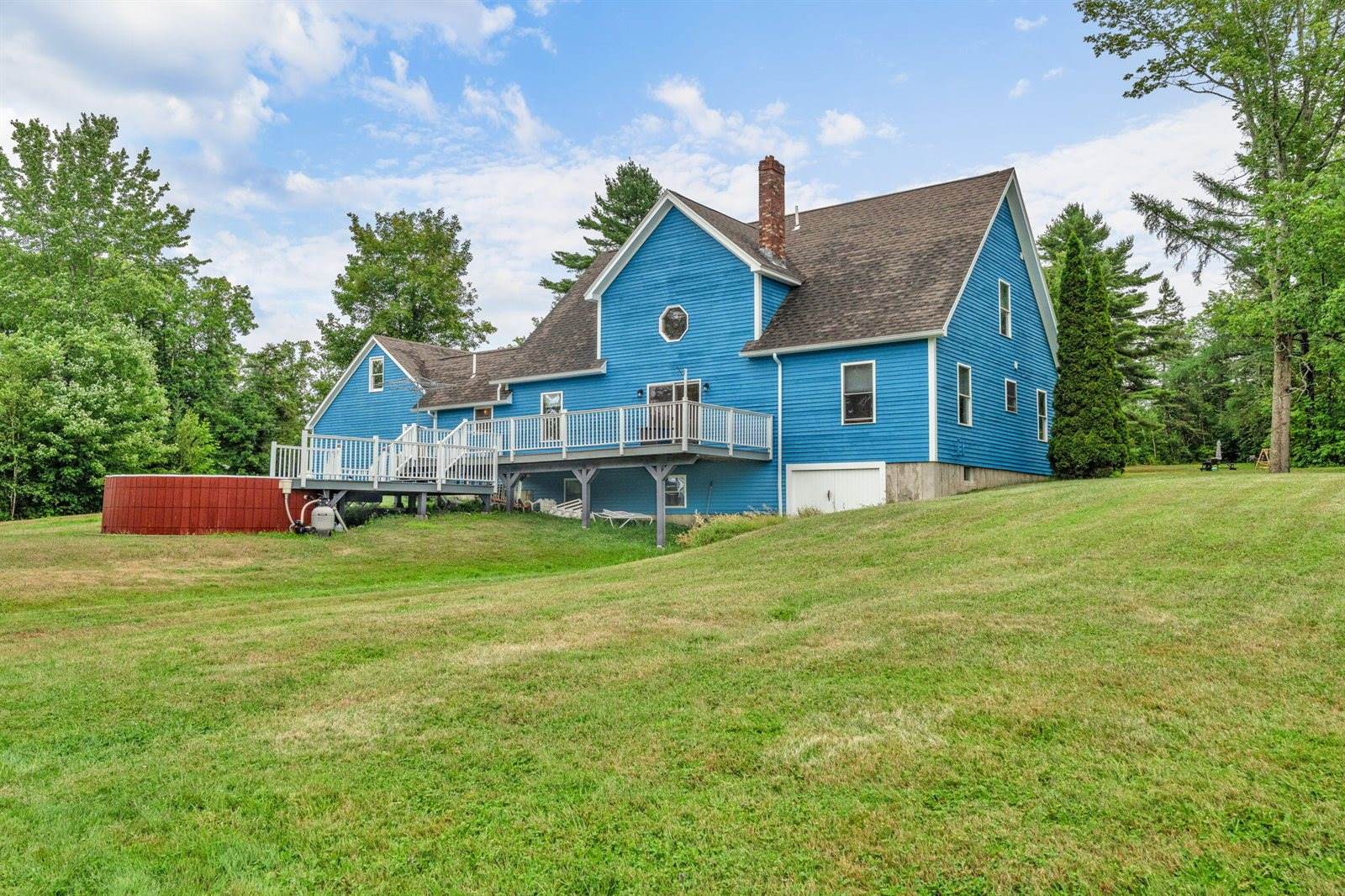 1 Raymond Nelson Lane, Levant, ME 04456