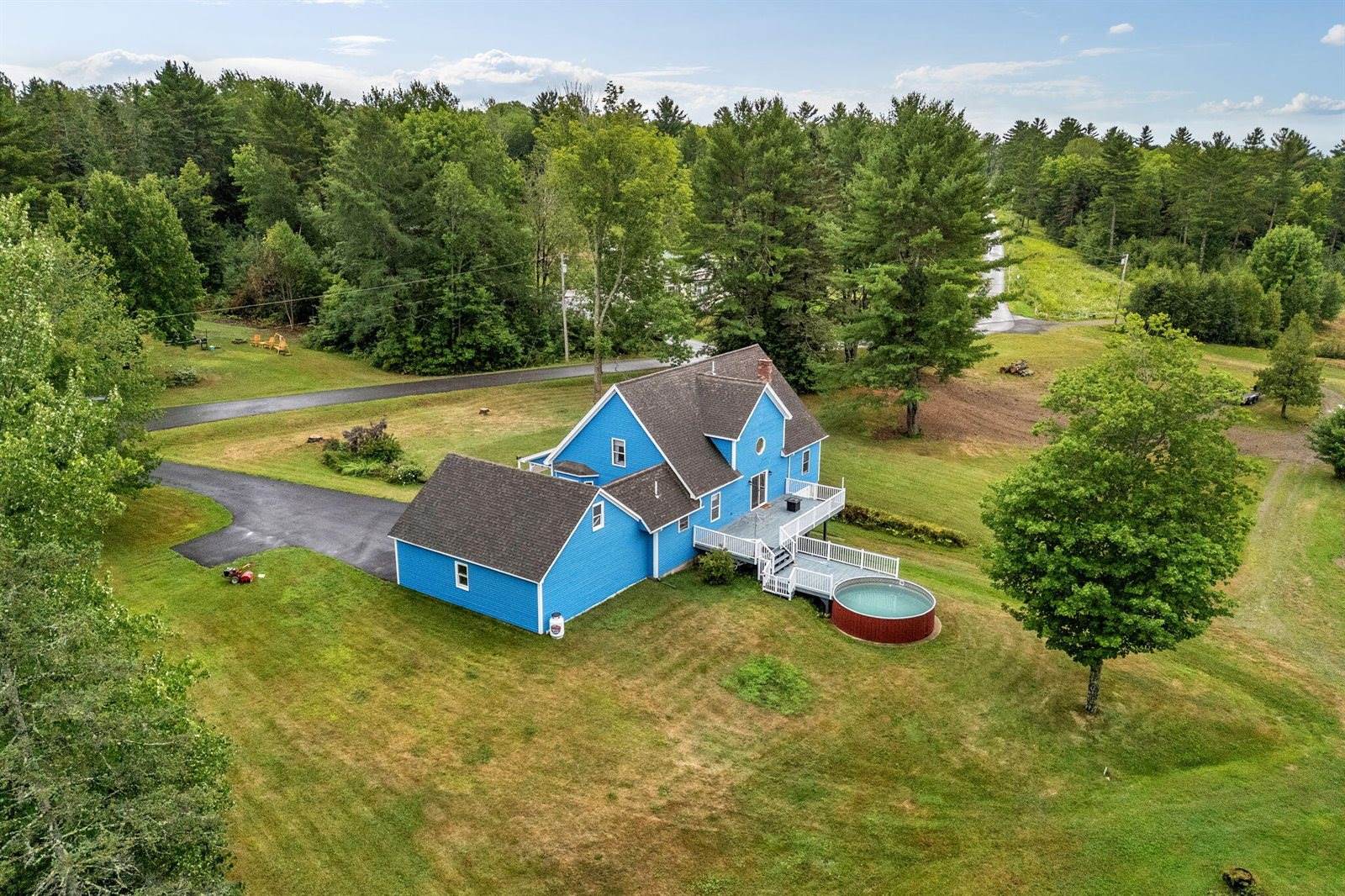 1 Raymond Nelson Lane, Levant, ME 04456