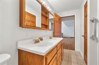 1 Raymond Nelson Lane, Levant, ME 04456