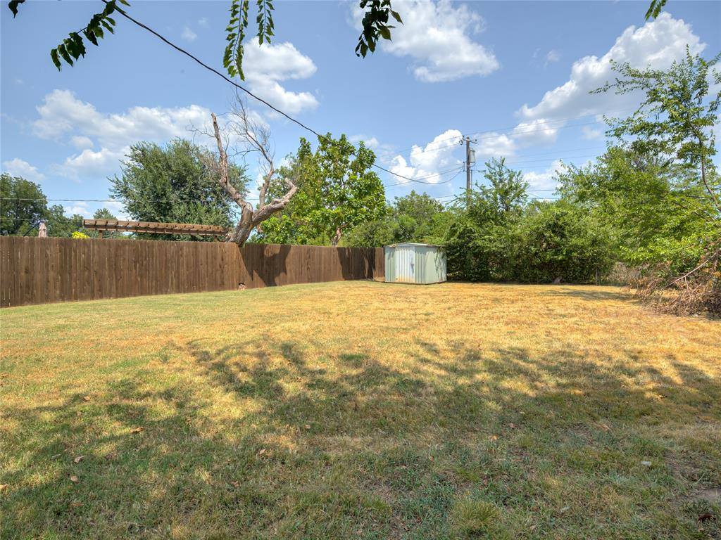 1823 North Louisa Avenue, Shawnee, OK 74804