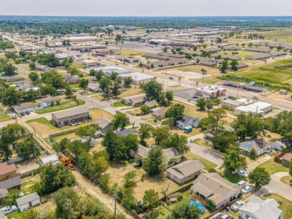 1823 North Louisa Avenue, Shawnee, OK 74804