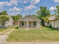 1823 North Louisa Avenue, Shawnee, OK 74804