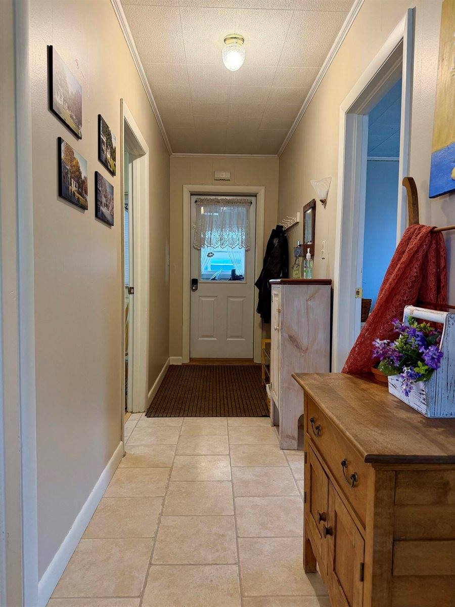 193 7th Avenue, Madawaska, ME 04756