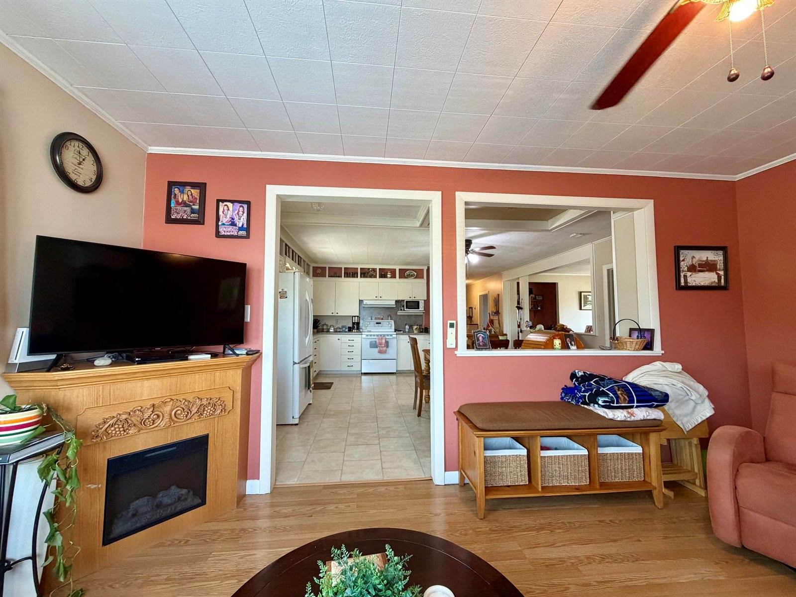 193 7th Avenue, Madawaska, ME 04756