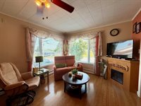193 7th Avenue, Madawaska, ME 04756