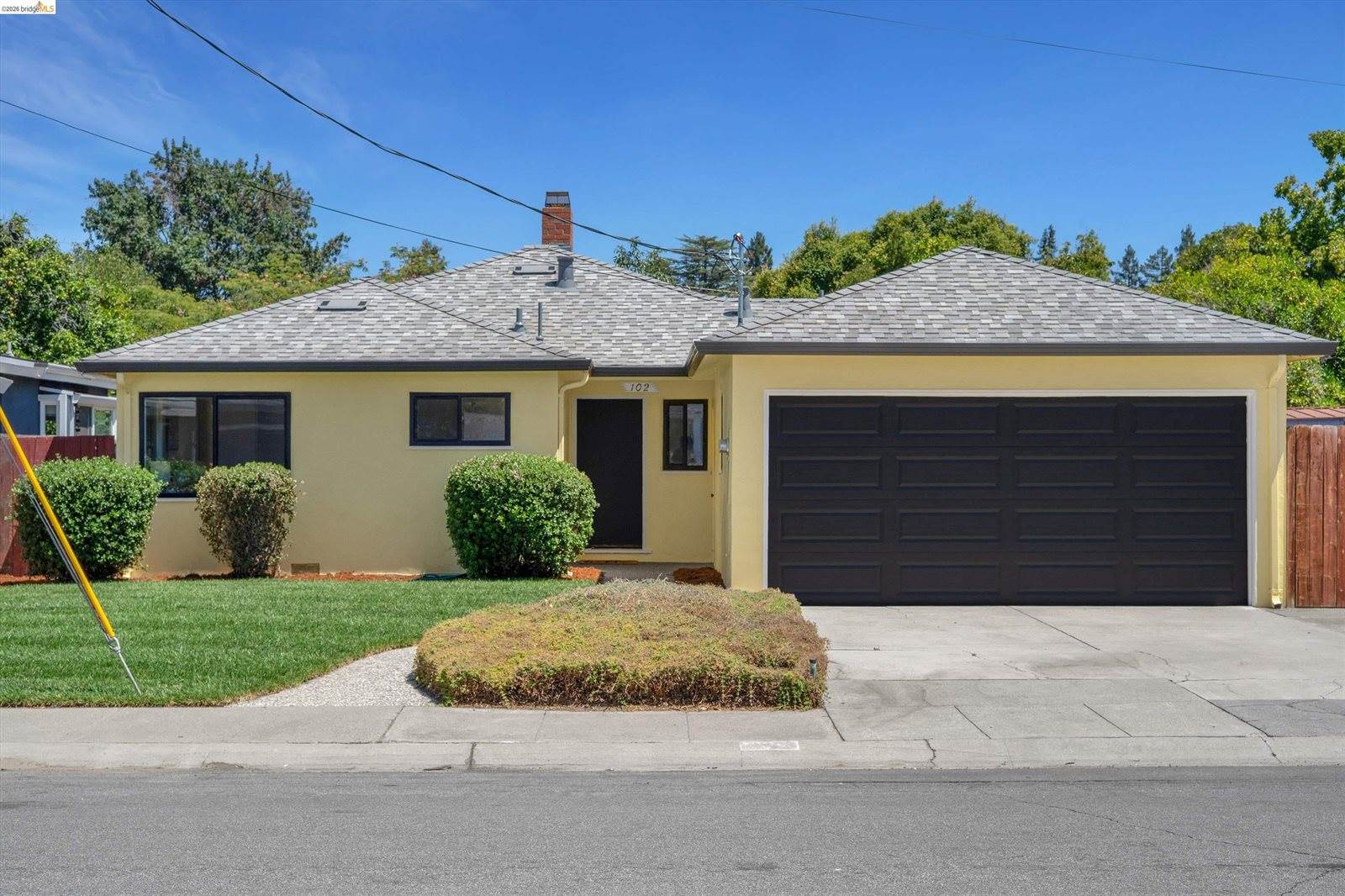 102 Dalma Drive, Mountain View, CA 94041