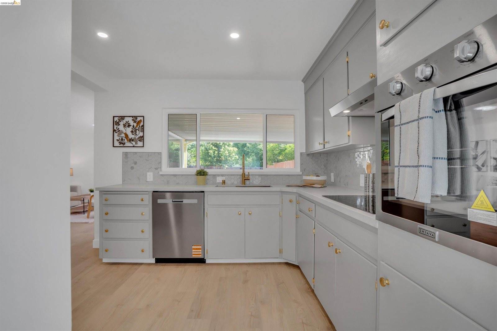 102 Dalma Drive, Mountain View, CA 94041