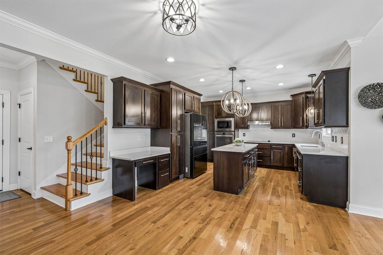1404 Stewart Creek Rd, Murfreesboro, TN 37129