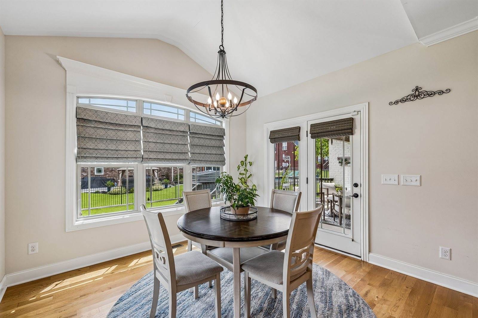 1404 Stewart Creek Rd, Murfreesboro, TN 37129