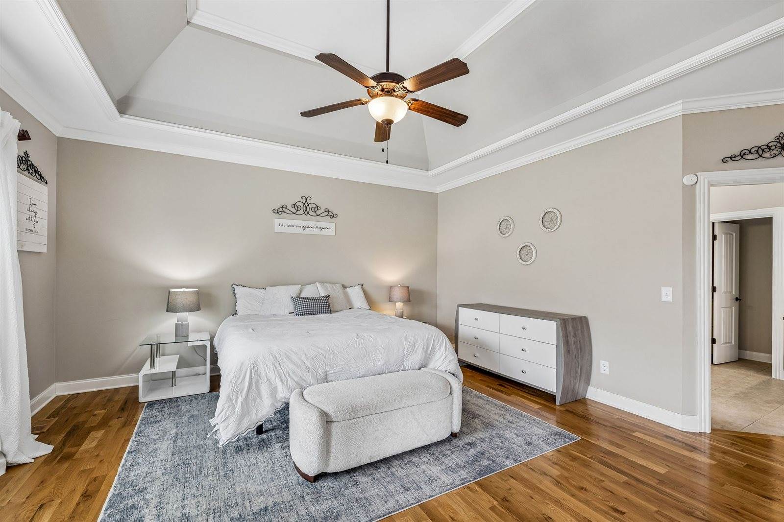 1404 Stewart Creek Rd, Murfreesboro, TN 37129