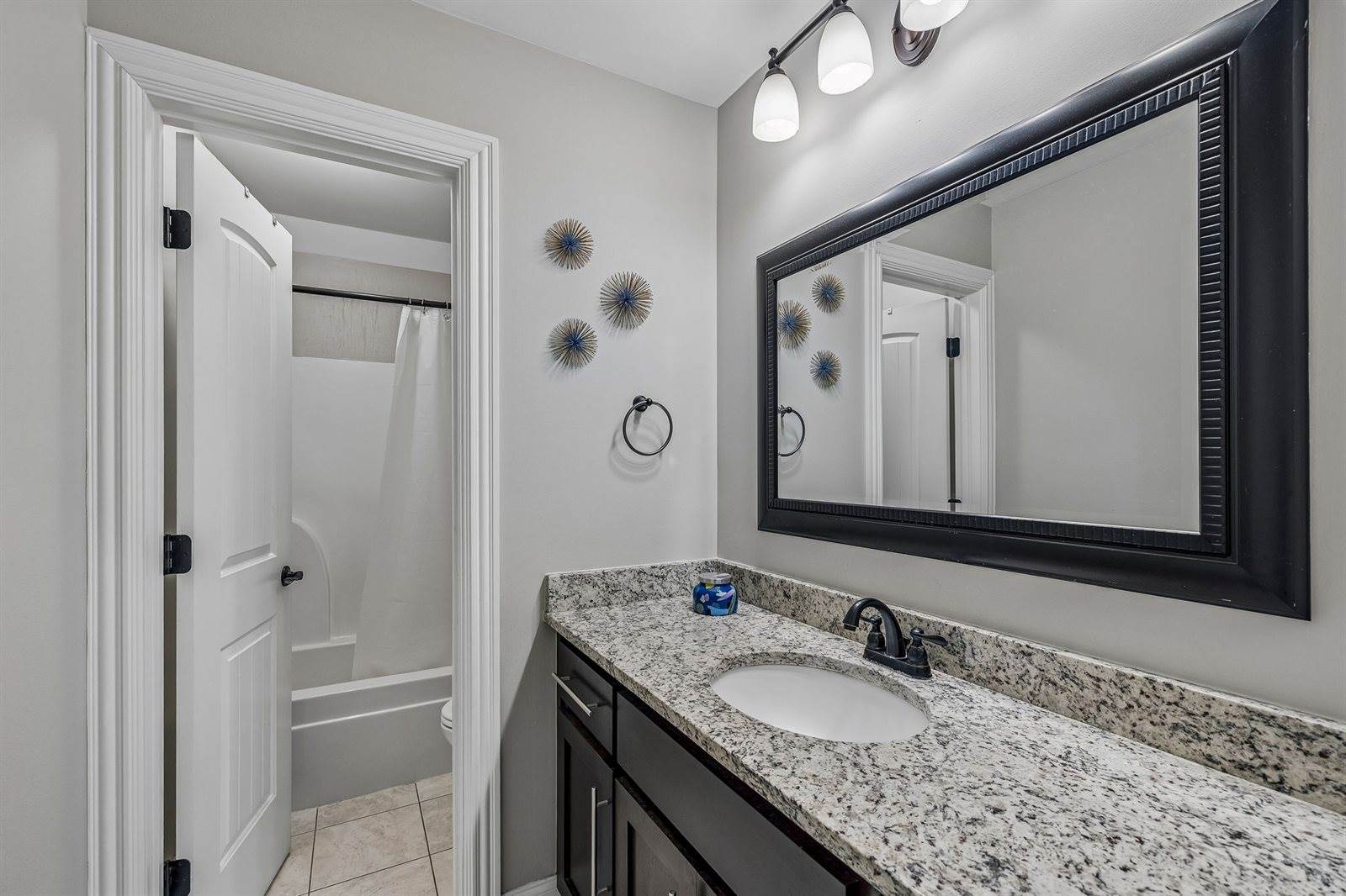 1404 Stewart Creek Rd, Murfreesboro, TN 37129