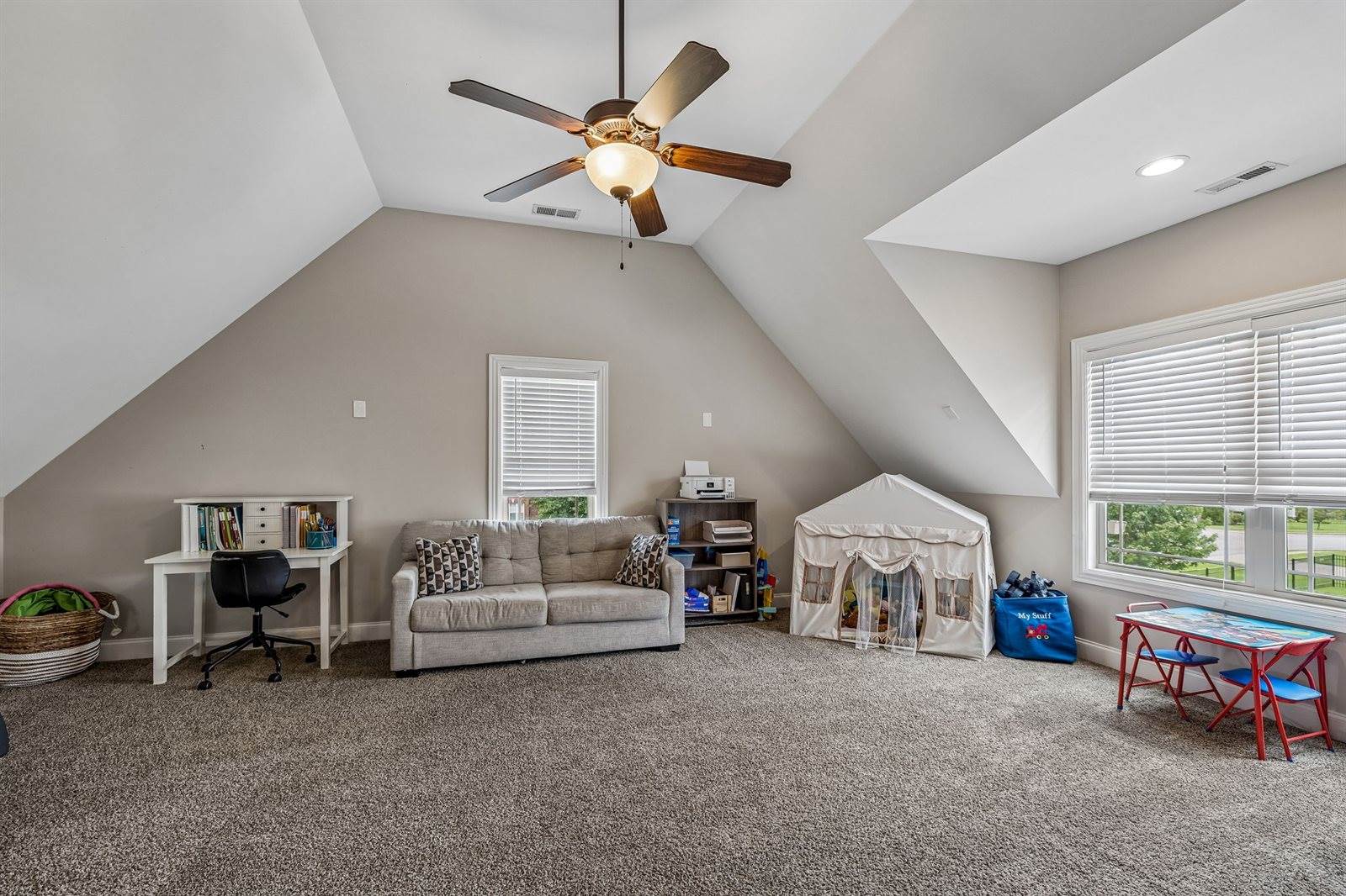 1404 Stewart Creek Rd, Murfreesboro, TN 37129