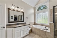 1404 Stewart Creek Rd, Murfreesboro, TN 37129